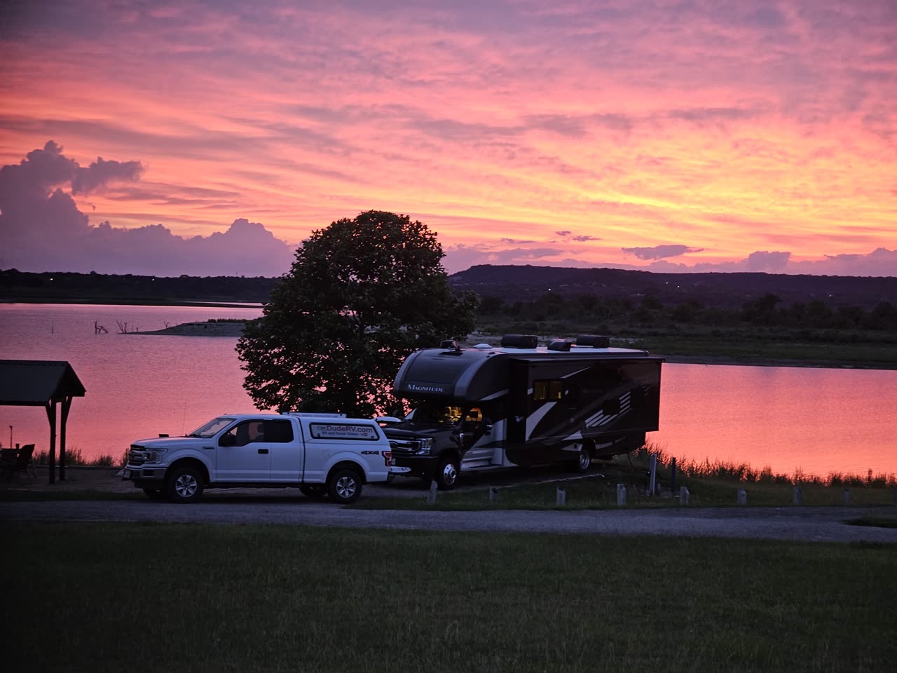 Late-light campsite atmosphere from the Dude RV road — authentic photography
